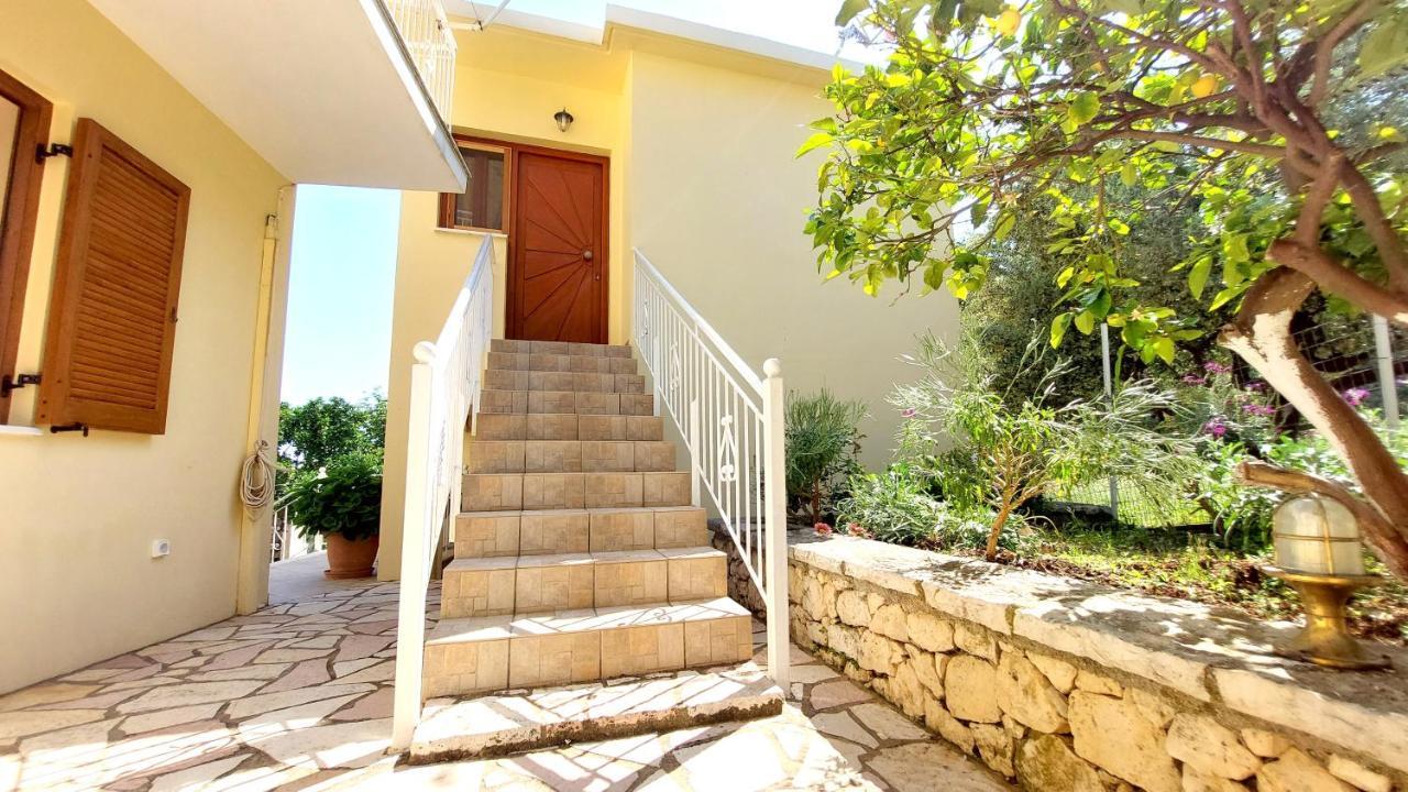 Euryclea Apartments Perachori Exterior foto
